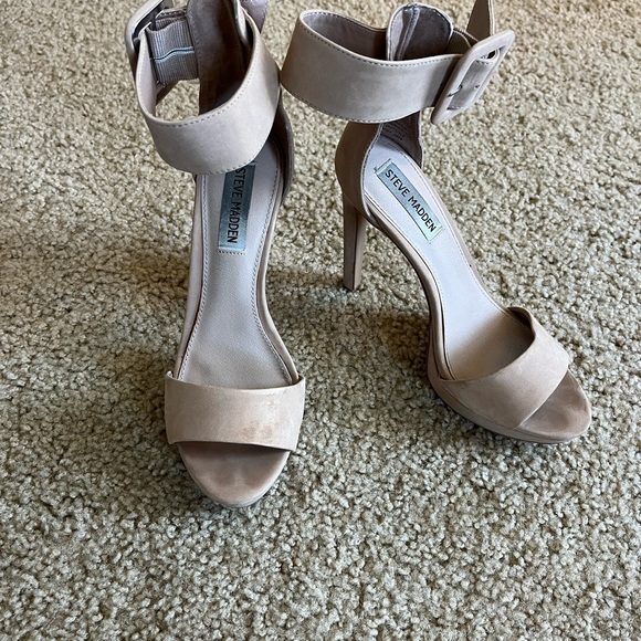 Steve Madden Women's Tan Heels - Picture 1 of 2